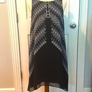 EUC Beautiful Max Studio Dress with Geometric Pattern Size M